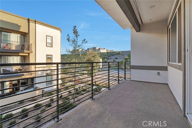 Detail Gallery Image 22 of 34 For 26958 Sandbar Willow Pl #205,  Valencia,  CA 91355 - 3 Beds | 2 Baths