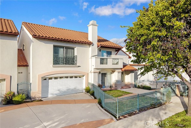 Detail Gallery Image 2 of 7 For 165 Bonita #B,  Arcadia,  CA 91006 - 3 Beds | 3 Baths