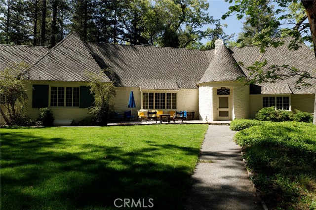 Detail Gallery Image 8 of 75 For 28641 North Shore Rd, Lake Arrowhead,  CA 92352 - 14 Beds | 11/1 Baths