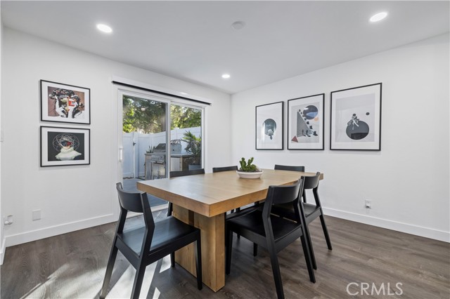 Detail Gallery Image 6 of 46 For 10061 Melinda Way #2,  Northridge,  CA 91325 - 2 Beds | 2/1 Baths