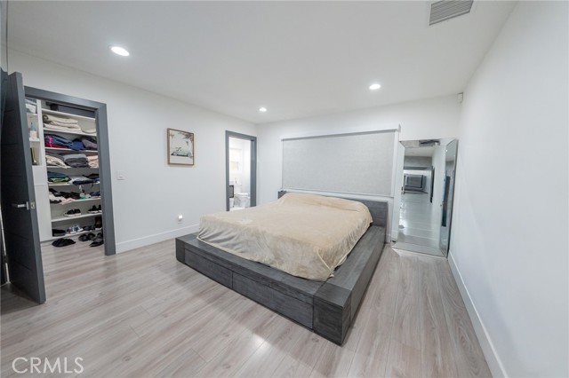 Detail Gallery Image 14 of 16 For 7719 Rhodes, North Hollywood,  CA 91605 - 3 Beds | 2 Baths