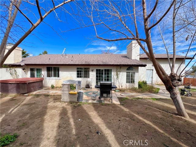 Detail Gallery Image 41 of 44 For 8323 Peach Ave, Hesperia,  CA 92345 - 4 Beds | 2/1 Baths