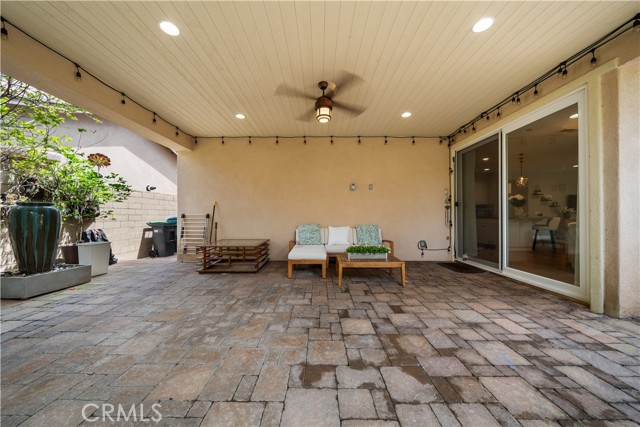 228 Wicker, Irvine CA: https://media.crmls.org/medias/7ea87ada-5e34-4a2d-a766-e4739162f53b.jpg