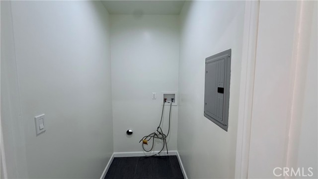 Detail Gallery Image 7 of 16 For 6203 Goodland Ave, Valley Glen,  CA 91606 - 3 Beds | 2 Baths
