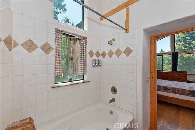 Detail Gallery Image 34 of 50 For 33579 Angeles Dr, Green Valley Lake,  CA 92341 - 2 Beds | 2/1 Baths