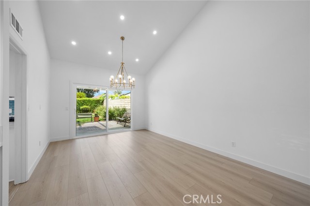 19735 Blythe Street, Winnetka CA: https://media.crmls.org/medias/7ea960cd-84c0-4ee5-be88-b3d20f38b411.jpg