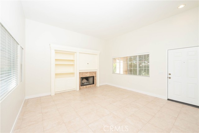 43144 Teramo Street, Temecula CA: https://media.crmls.org/medias/7ea9a398-d028-4fb5-8f3a-a8ed58476399.jpg