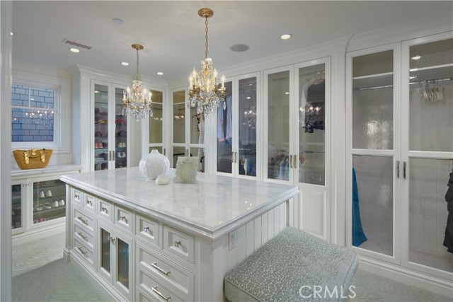 Detail Gallery Image 29 of 58 For 2226 Channel Rd, Newport Beach,  CA 92661 - 5 Beds | 5/1 Baths