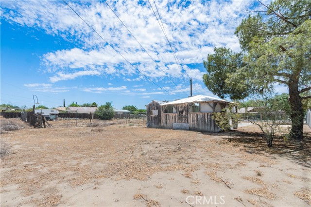613 S Union Avenue, Avenal CA: https://media.crmls.org/medias/7eaa94ee-014c-4fc5-b3ed-e5ce25a7b70e.jpg