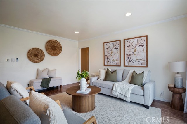 Detail Gallery Image 7 of 31 For 2418 Del Amo Bld, Lakewood,  CA 90712 - 3 Beds | 1 Baths