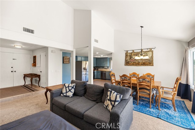 29951 Cactus Place, Temecula CA: https://media.crmls.org/medias/7eab0ee2-8ac1-4aa3-a733-4923ad889b16.jpg