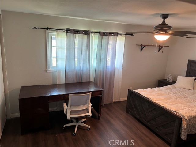 389 E Rancho Road, Corona CA: https://media.crmls.org/medias/7eab8080-705a-4a1e-bfde-23eeb5b6806f.jpg