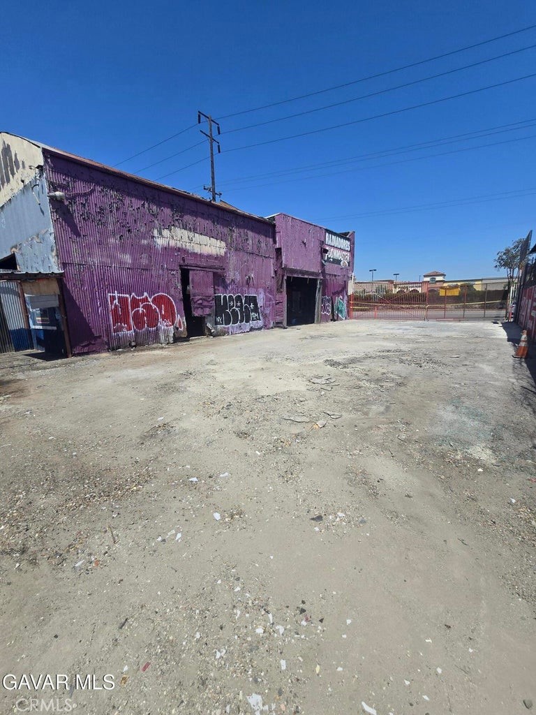 MLS #SR25164878 img 2