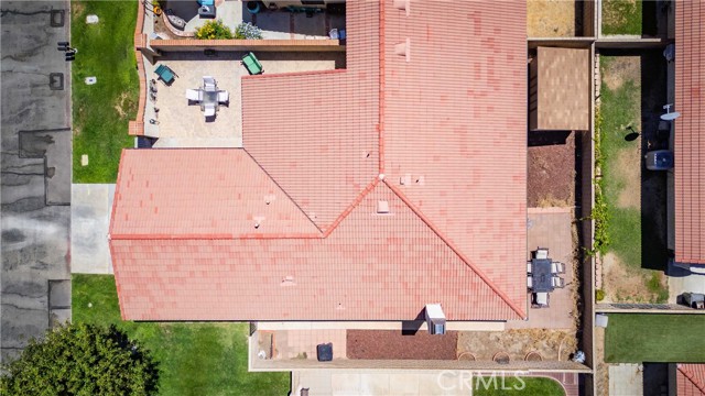 43743 Frieda Court, Lancaster CA: https://media.crmls.org/medias/7ead1e4d-d9ef-40c1-90ec-ae52f2734ba4.jpg