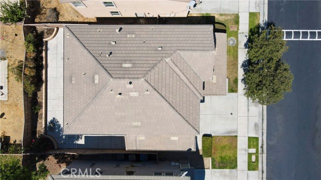 1765 Yvonne Court, Riverside CA: https://media.crmls.org/medias/7eae71e0-23ea-46ef-9a7c-b45534bd3ef2.jpg
