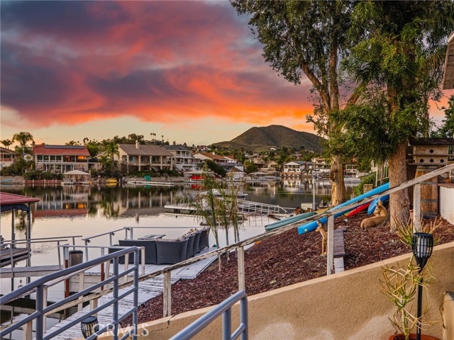 Detail Gallery Image 8 of 63 For 23572 Continental Dr, Canyon Lake,  CA 92587 - 3 Beds | 2 Baths