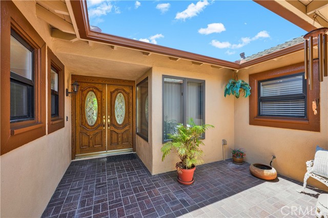 Detail Gallery Image 5 of 47 For 10924 Nighthawk Circle, Fountain Valley,  CA 92708 - 4 Beds | 2/1 Baths