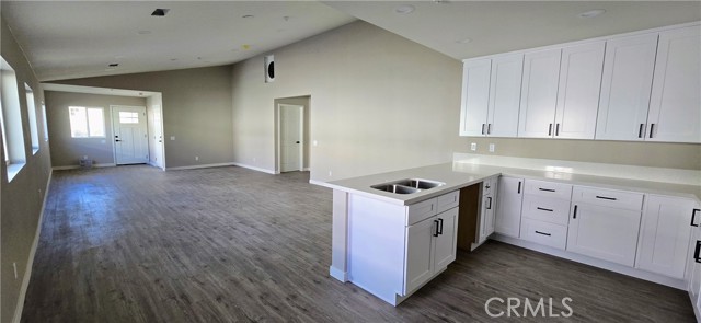 245 N Evans Street, Banning CA: https://media.crmls.org/medias/7eaf7bee-be45-4ff6-ab36-4b619ad48ba9.jpg