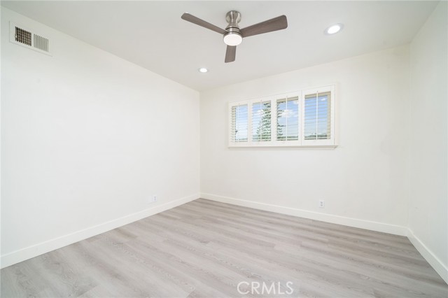 Detail Gallery Image 15 of 38 For 1032 E Juanita, Glendora,  CA 91740 - 4 Beds | 2 Baths