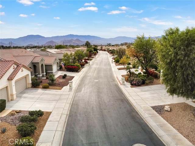 Detail Gallery Image 59 of 60 For 37498 Turnberry Isle Dr, Palm Desert,  CA 92211 - 3 Beds | 2 Baths