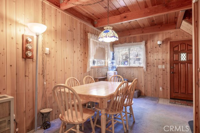 Detail Gallery Image 5 of 36 For 39820 Snowball, Big Bear Lake,  CA 92315 - 3 Beds | 1/1 Baths