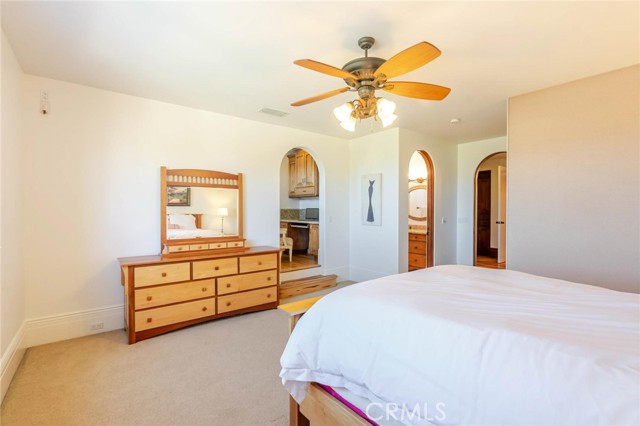 Image 38 of 74 For 25532 Oak Meadow Drive
