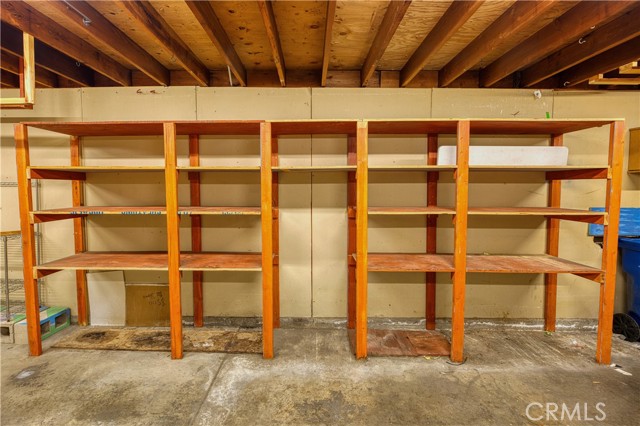 Detail Gallery Image 22 of 26 For 16739 Vanowen St #C,  Van Nuys,  CA 91406 - 2 Beds | 2 Baths