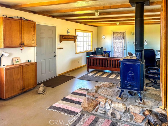 Detail Gallery Image 11 of 55 For 12345 Horseshoe Trl, Pioneertown,  CA 92268 - 0 Beds | 1 Baths