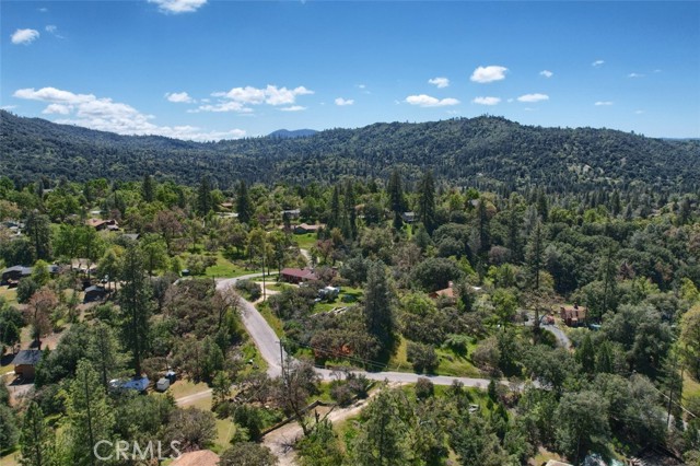 50986 Road 632, Oakhurst CA: https://media.crmls.org/medias/7eb4b032-2dae-4816-b478-8d3fcdd797ac.jpg
