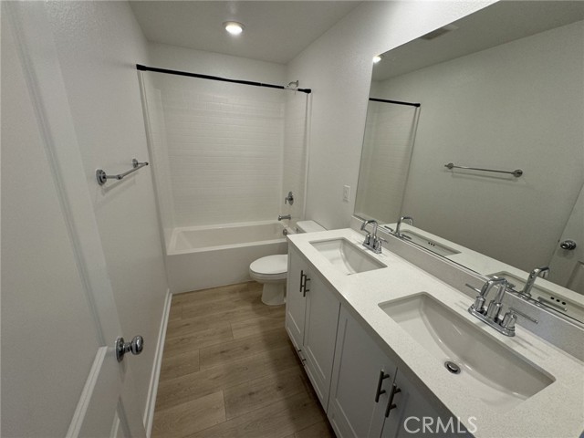 Detail Gallery Image 27 of 39 For 2243 Yuzu St, Corona,  CA 92883 - 5 Beds | 3/1 Baths