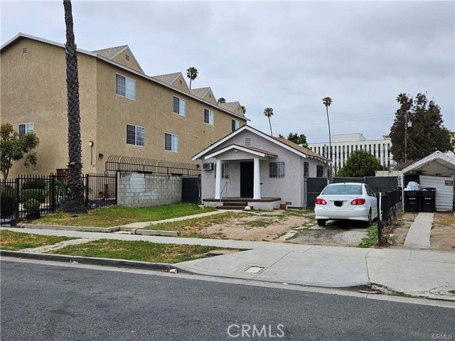 509 E 97th Street, Inglewood CA: https://media.crmls.org/medias/7eb64e9a-bce7-4c5c-8e9a-1bfcc85dc643.jpg