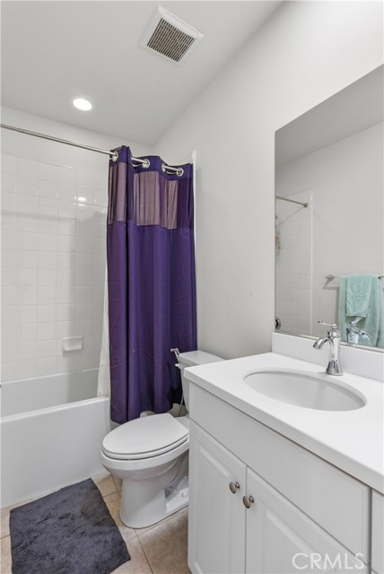 Detail Gallery Image 37 of 73 For 27601 Skylark Ln, Saugus,  CA 91350 - 6 Beds | 5/1 Baths