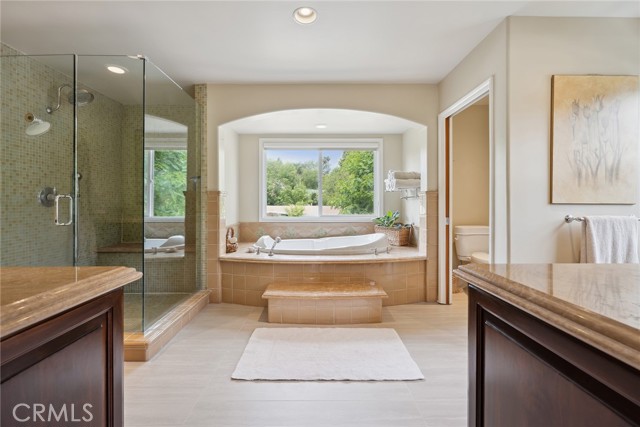 4520 El Caballero Drive, Tarzana CA: https://media.crmls.org/medias/7eb73b32-57fc-4ce3-b341-247b81350346.jpg