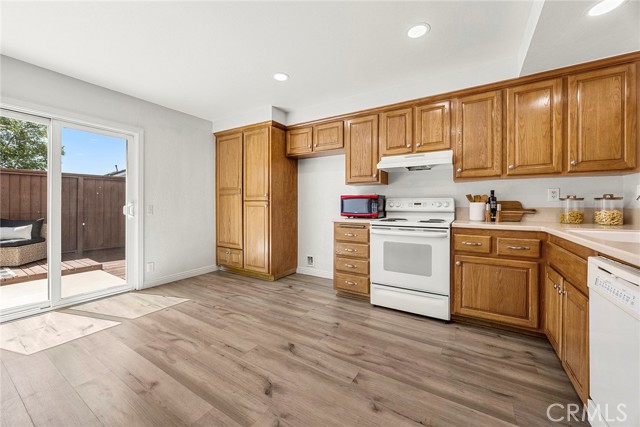 Image 11 of 30 For 25885 Trabuco Road 169