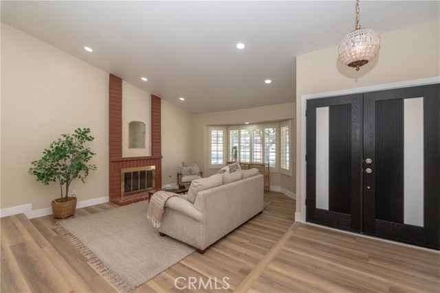 Detail Gallery Image 7 of 25 For 12331 Dove Tree Dr, Rancho Cucamonga,  CA 91739 - 4 Beds | 2 Baths
