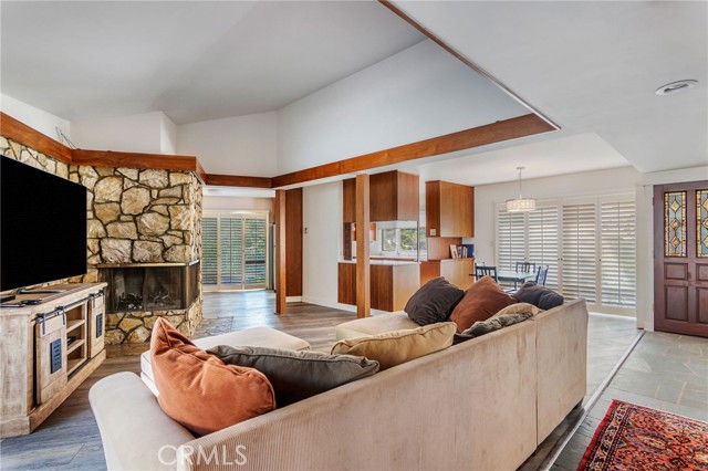 Detail Gallery Image 9 of 20 For 1816 Dalton Rd, Palos Verdes Estates,  CA 90274 - 3 Beds | 2 Baths