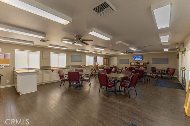 Detail Gallery Image 47 of 66 For 1295 S Cawston Ave #433,  Riverside,  CA 92545 - 1 Beds | 1 Baths