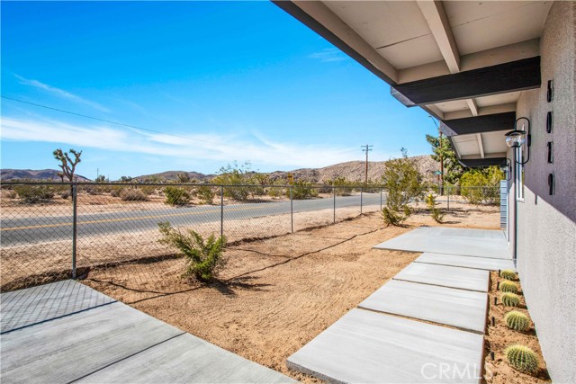 Detail Gallery Image 16 of 23 For 6029 Sunset Rd, Joshua Tree,  CA 92252 - 2 Beds | 1 Baths
