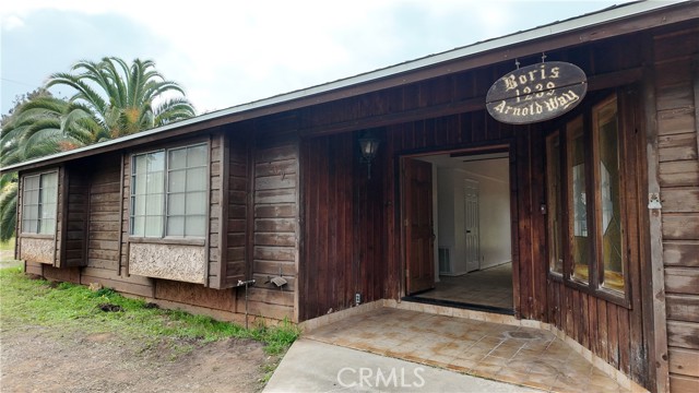 Home for Sale in Alpine