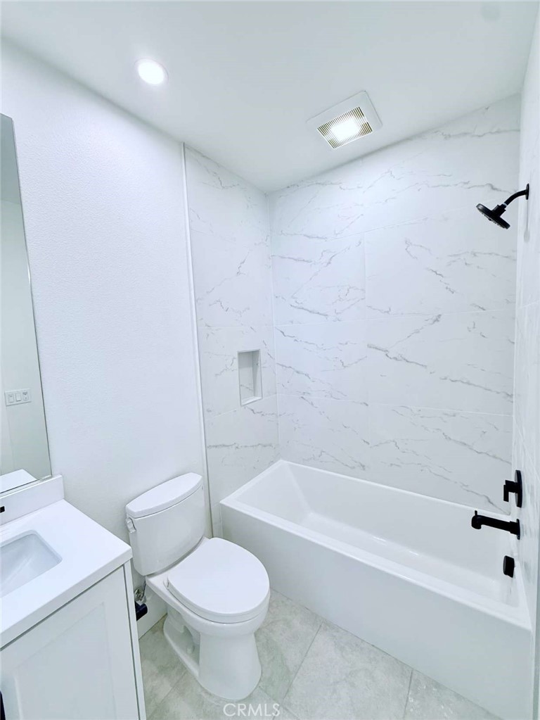 MLS #OC26136835 image #52