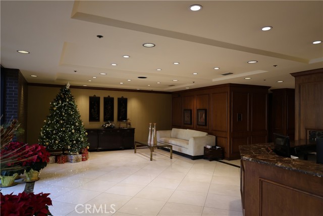 Detail Gallery Image 29 of 38 For 222 Monterey Rd #1603,  Glendale,  CA 91206 - 2 Beds | 2 Baths