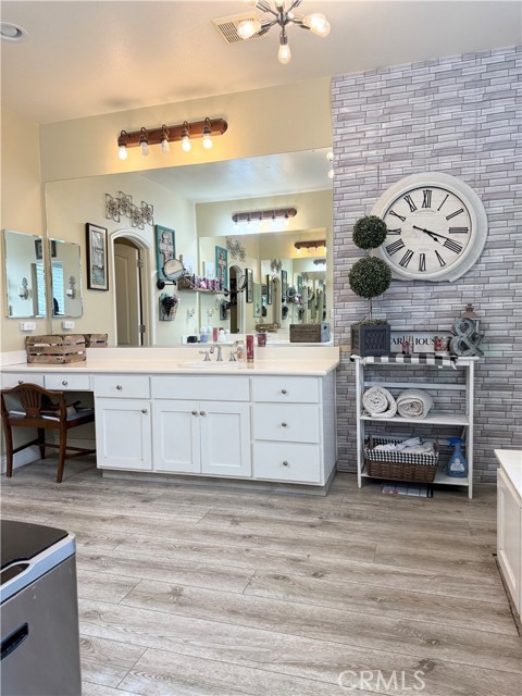 Detail Gallery Image 16 of 18 For 1583 Westmore, Atwater,  CA 95301 - 3 Beds | 3 Baths