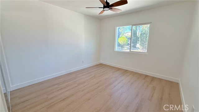 Detail Gallery Image 9 of 16 For 17438 Horace St, Granada Hills,  CA 91344 - 4 Beds | 2 Baths