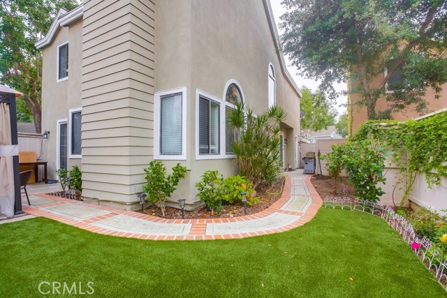 Detail Gallery Image 15 of 50 For 21721 Alderbrook #22,  Mission Viejo,  CA 92692 - 3 Beds | 2/1 Baths