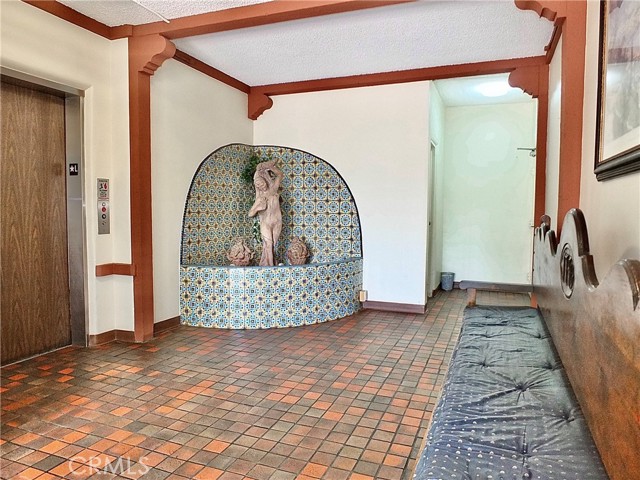 Detail Gallery Image 8 of 74 For 2805 E 3rd Street #10 #10,  Long Beach,  CA 90814 - 2 Beds | 2 Baths