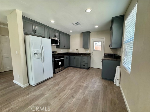 13931 Aztec Street, Sylmar CA: https://media.crmls.org/medias/7ebeba89-6120-4cae-97b9-82f0ffd55a84.jpg