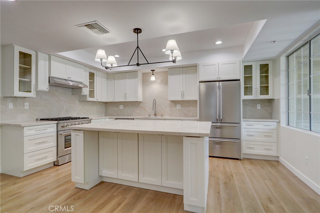 3236 Honolulu Avenue #101