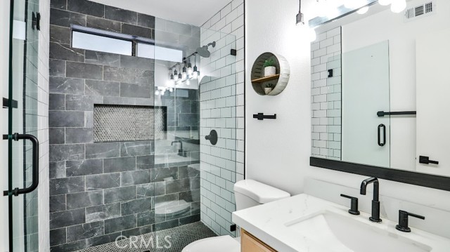 5739 E Stillwater Avenue, Orange CA: https://media.crmls.org/medias/7ec1a94a-8eb1-4d88-8a6d-cf98c1628aa1.jpg