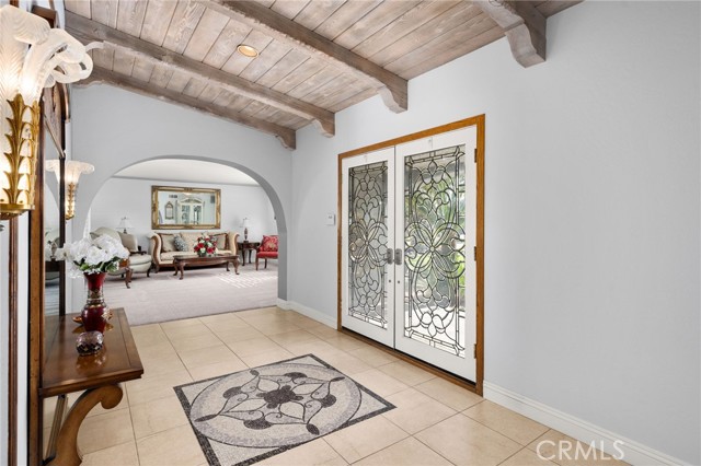 1738 N Ukiah Way, Upland CA: https://media.crmls.org/medias/7ec1ff45-b164-40bb-a38f-2cb57b3f5e05.jpg