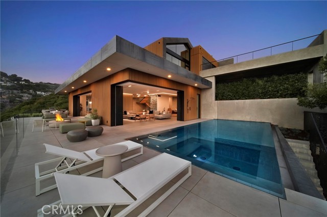1000 Oriole Drive, Laguna Beach CA: https://media.crmls.org/medias/7ec24651-017d-492f-be84-796dbbeebbed.jpg